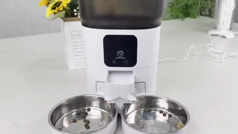 PAPIFEED 7L WiFi Automatic Cat Feeder Review – Stress-Free Mealtime for Multi-Cat Homes